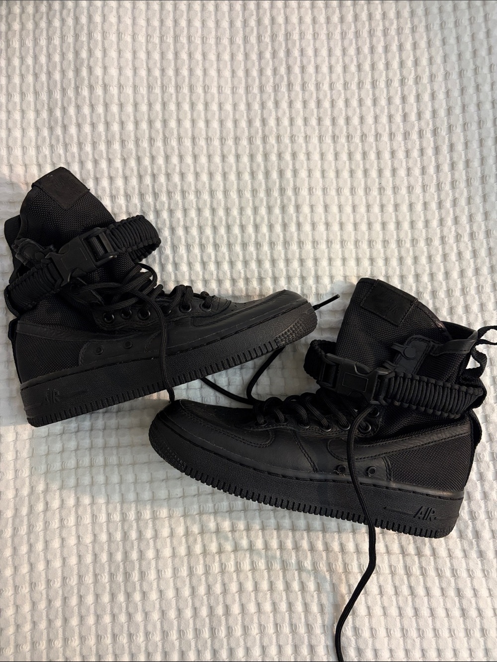 Nike SF Air Force One High-Top Tactical Men's Sneakers